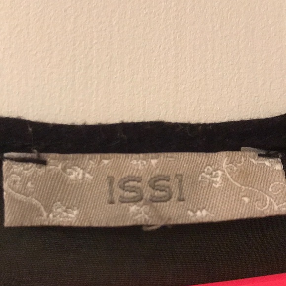 Cross Tank Top - Picture 3 of 4